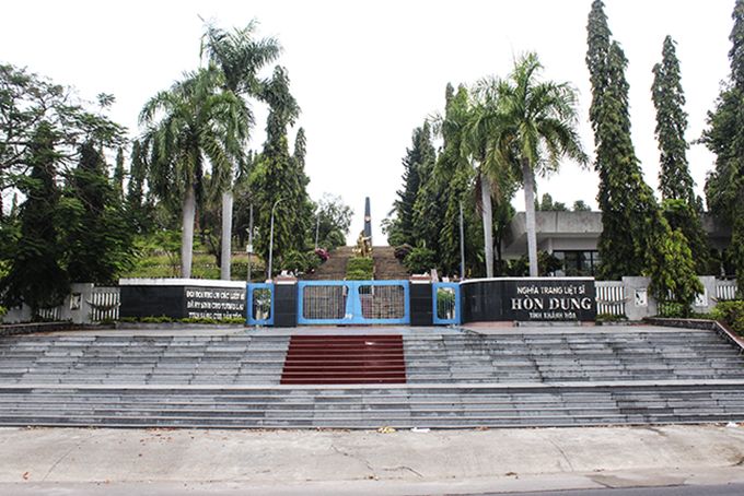 Nghĩa trang liệt sĩ Hòn Dung: Sẽ được nâng cấp khang trang