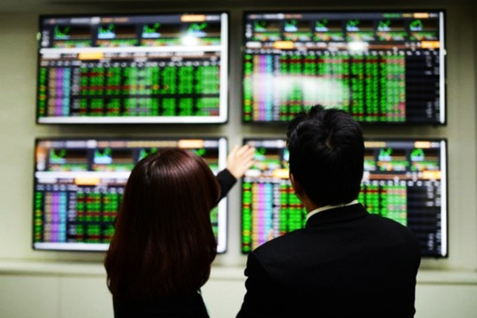 VN-Index tiếp tục giữ sắc xanh lan toả