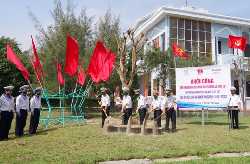 Lữ đoàn 101 Hải quân khởi công xây dựng công trình thanh niên