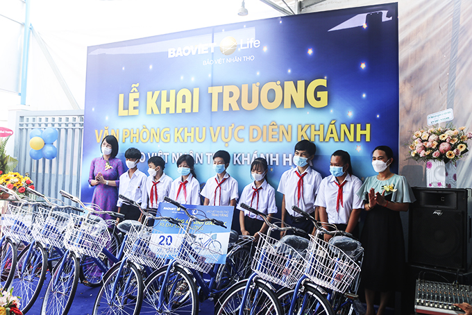 Công ty Bảo Việt Nhân thọ Khánh Hòa: Khai trương Văn phòng khu vực huyện Diên Khánh