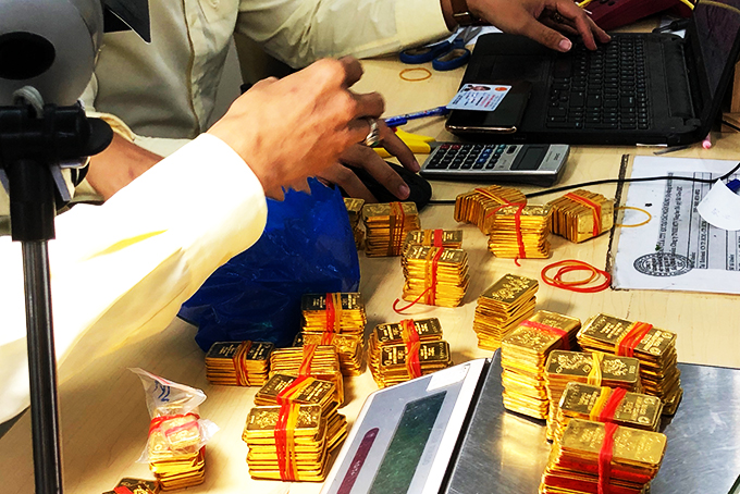Giá vàng hôm nay 23.3.2022: Sụt giảm nhanh