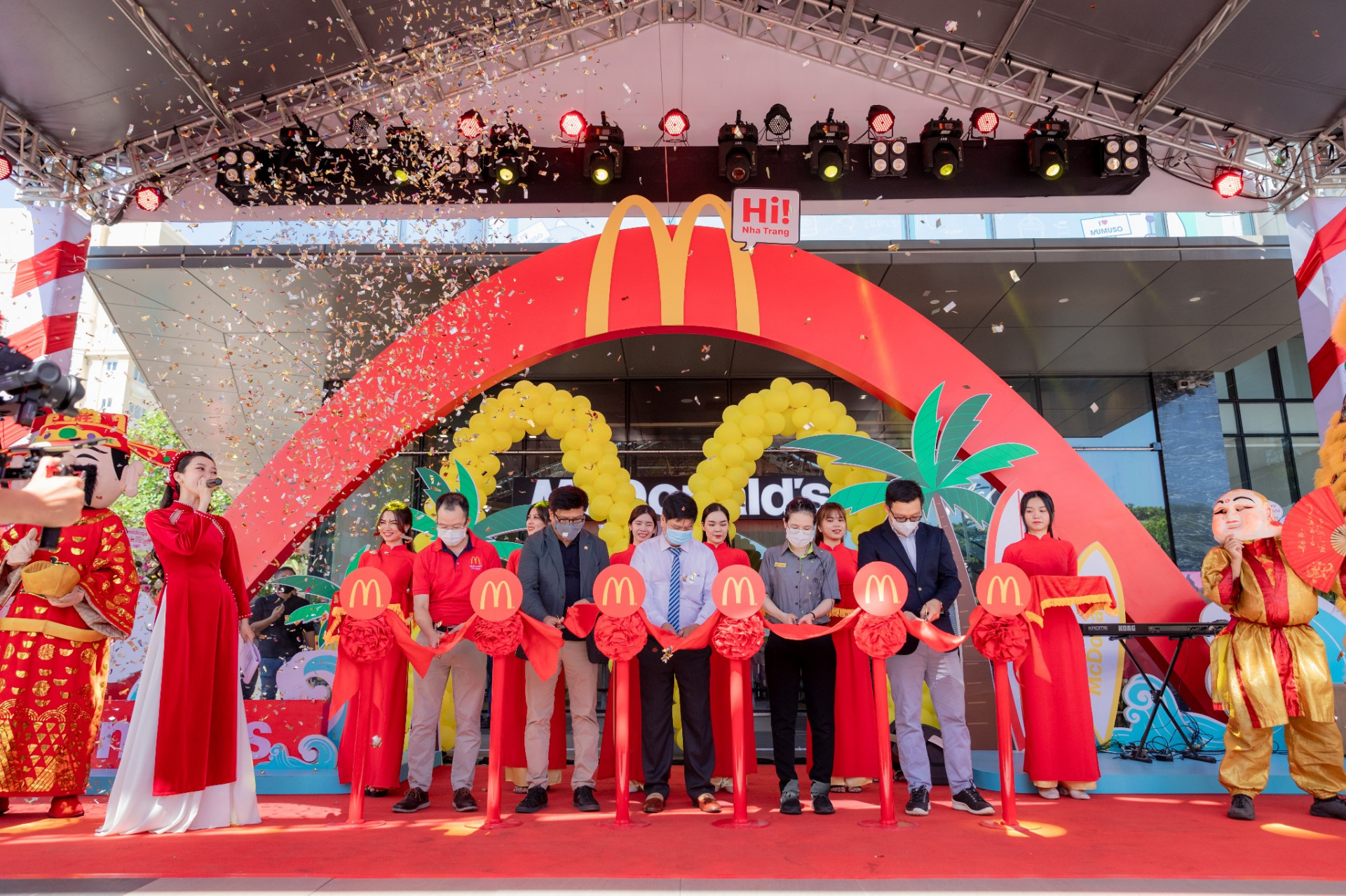 McDonald’s khai trương tại 44 Trần Phú