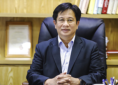 Ông Hồ Văn Mừng - Ủy viên dự khuyết Trung ương Đảng, Ủy viên Ban Thường vụ Tỉnh ủy, Bí thư Thành ủy Nha Trang