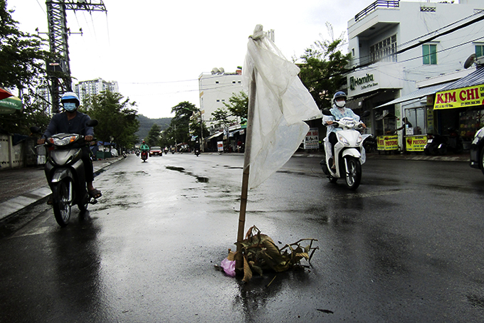 Hố dưới lòng đường