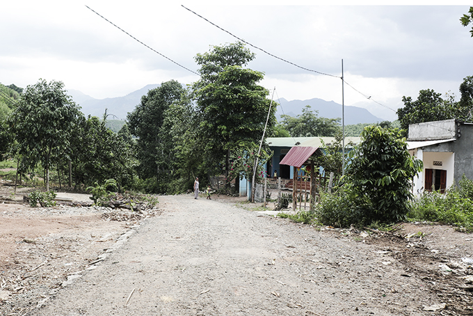 Dự án CRIEM: Phát triển cơ sở hạ tầng vùng đồng bào dân tộc thiểu số