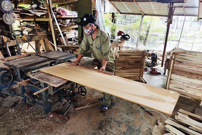 Cải tiến máy cưa bào liên hợp