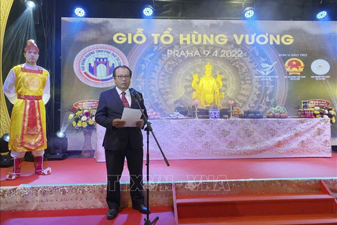 Đại sứ Việt Nam tại Cộng hòa Séc Thái Xuân Dũng phát biểu. Ảnh: Hồng Kỳ/TTXVN