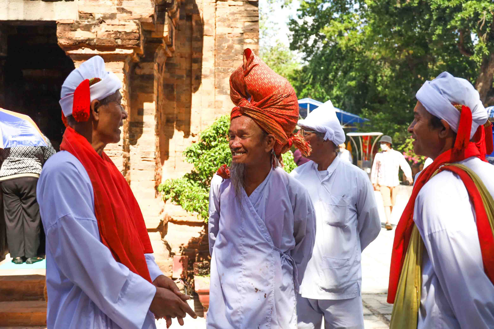 Cham holy men attending the festival