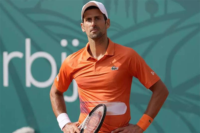 Thua ngay trên sân nhà, tay vợt số 1 thế giới Djokovic tiếp tục trắng tay