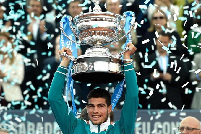 Vô địch Barcelona Open: Phần thưởng xứng đáng cho tay vợt trẻ Alcaraz