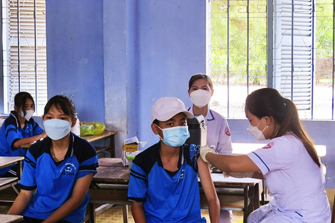 Số ca mắc Covid-19 giảm mạnh