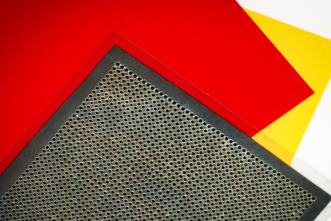 Loa mỏng như tờ giấy