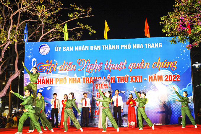 A performance at Nha Trang City’s 22nd public art festival