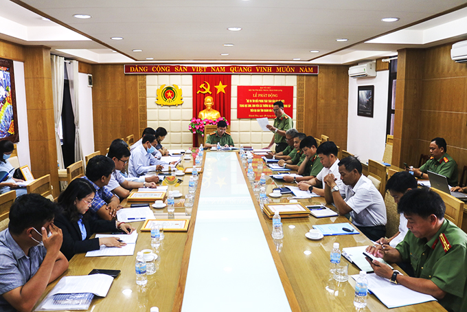 Hội thi tìm hiểu phong trào Toàn dân bảo vệ an ninh Tổ quốc: Sân chơi thu hút học sinh, sinh viên