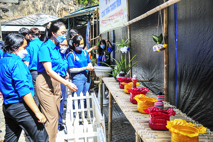 Thanh niên chung tay bảo vệ môi trường