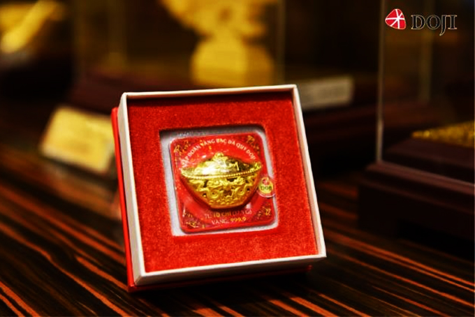 Giá vàng hôm nay 15/6: Vàng dò đáy khi USD đạt đỉnh