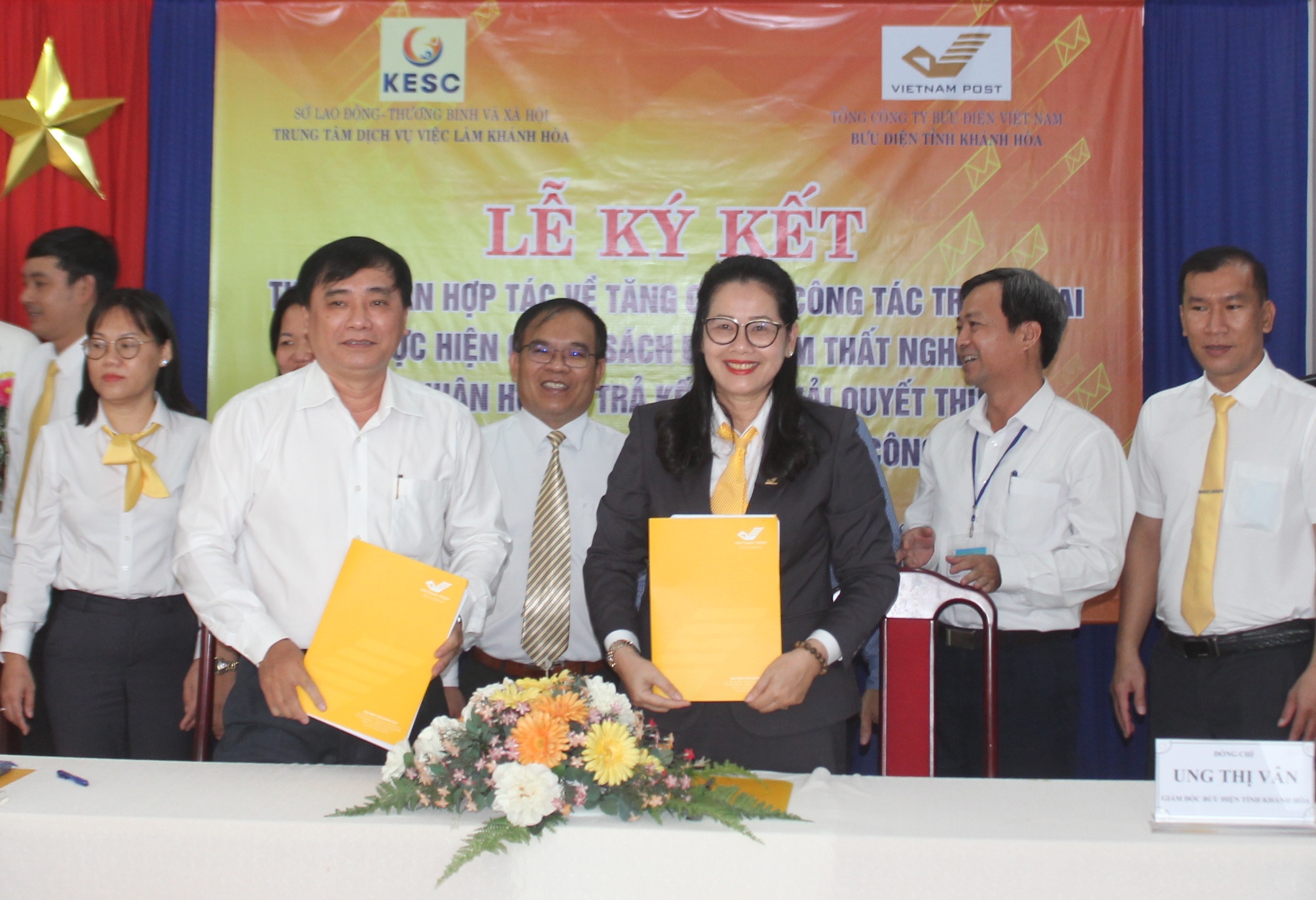 Ký kết thỏa thuận hợp tác thực hiện chính sách bảo hiểm thất nghiệp