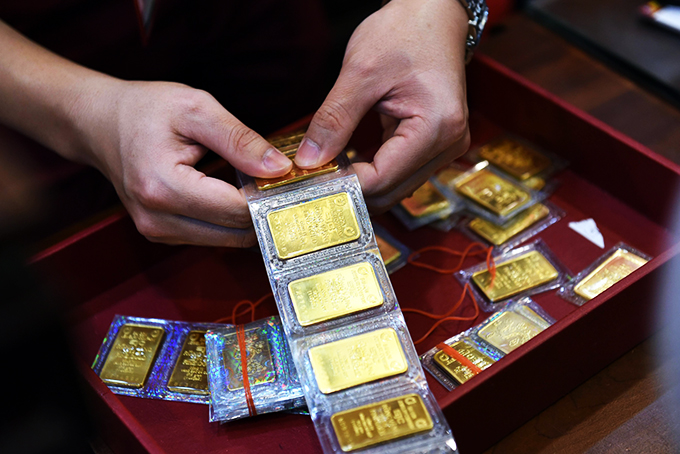 Giá vàng hôm nay 22.6.2022: SJC cao hơn thế giới lên 17,5 triệu đồng/lượng