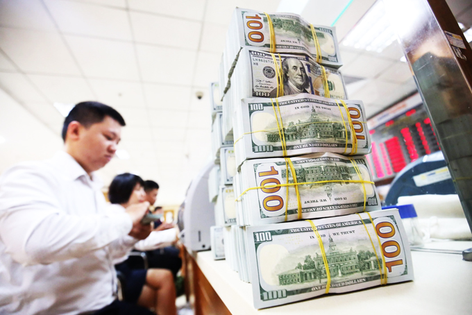 Giá USD hôm nay 2.7.2022: Ngân hàng đẩy giá USD lên cao nhất nhiều năm