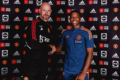 Manchester United vẫn đang "nuông chiều" Erik ten Hag