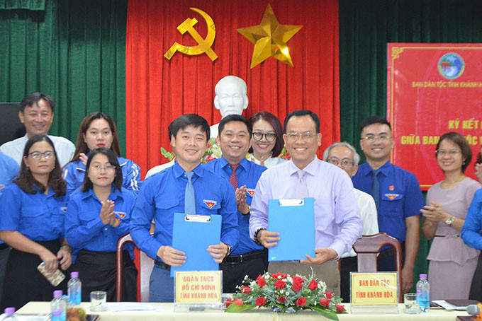 Ban Dân tộc tỉnh và Đoàn TNCS Hồ Chí Minh tỉnh tỉnh ký kết công tác phối hợp giai đoạn 2022-2025.