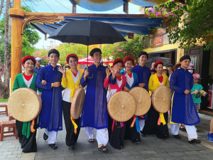 "Xuyên Việt" khám phá tinh hoa lễ hội khắp 3 miền tại VinWonders Nam Hội An