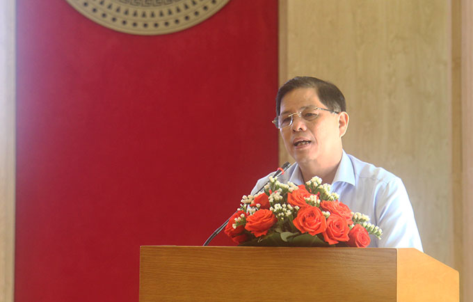 Giới thiệu văn bản pháp luật mới cho cán bộ chủ chốt tỉnh Khánh Hòa