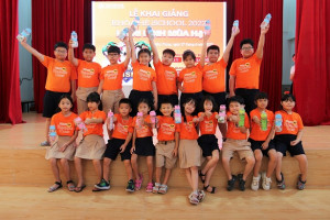 Trường iSchool Nha Trang tổng kết khoá hè &quot;Lăng kính mùa hạ&quot; 2022