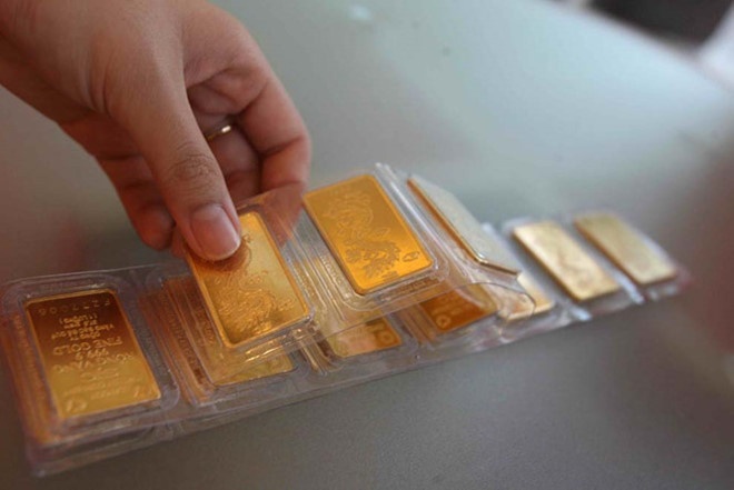  Chênh lệch giá mua bán vàng miếng SJC vẫn lên cao với 1,5 triệu đồng/lượng