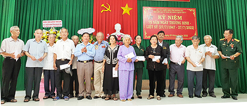 Ban Liên lạc truyền thống Sư đoàn Bộ binh 2 họp mặt kỷ niệm 75 năm Ngày Thương binh - Liệt sĩ