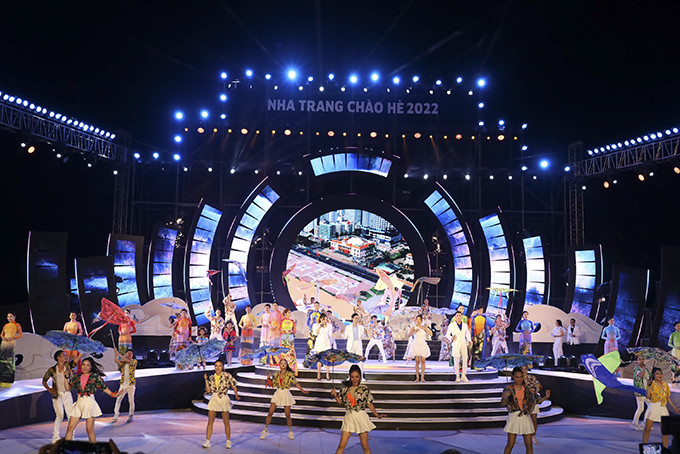 A performance of Nha Trang – Hello Summer 2022 program