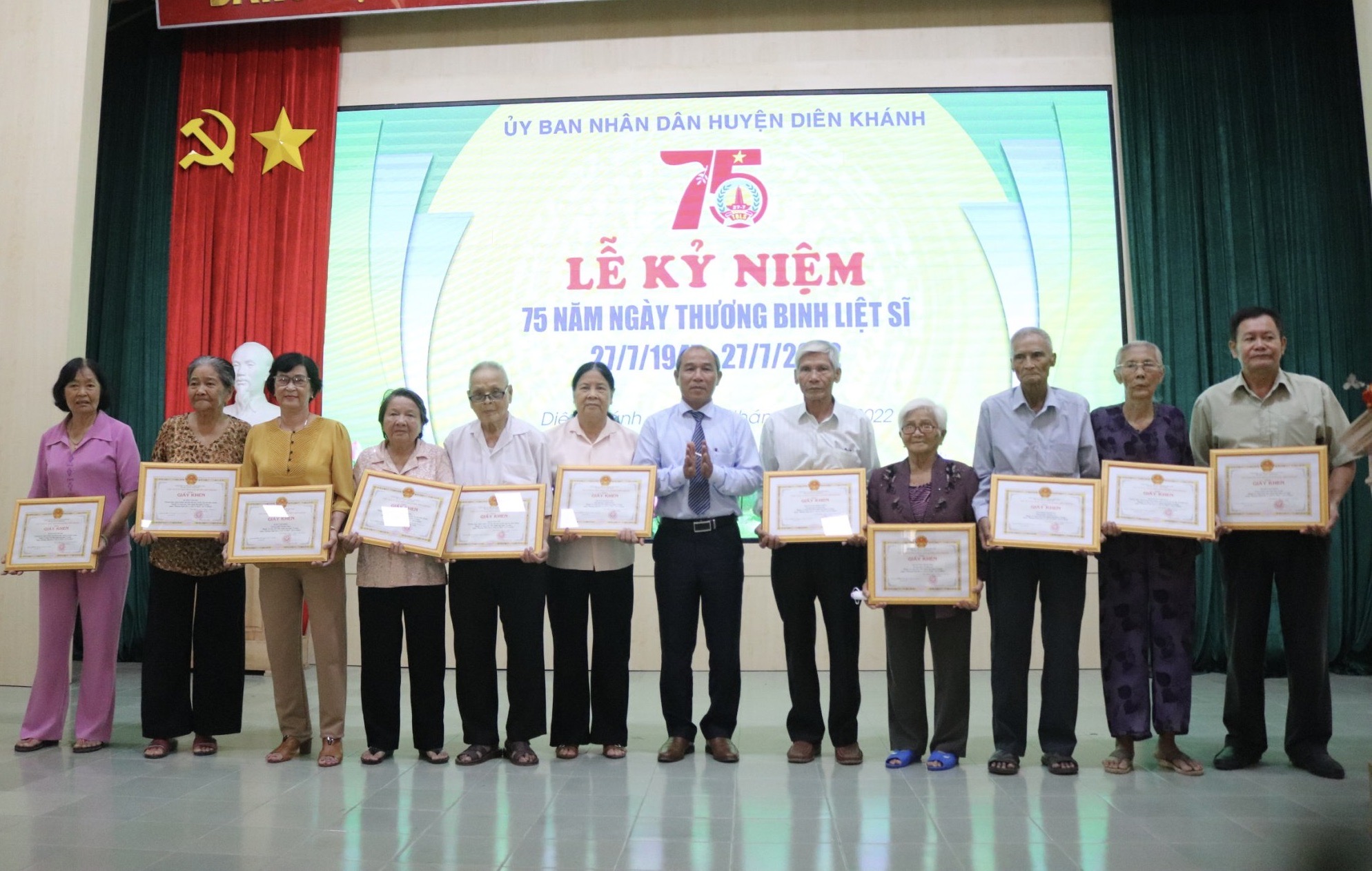 Diên Khánh: Tổ chức lễ kỷ niệm 75 năm ngày Thương binh - Liệt sĩ