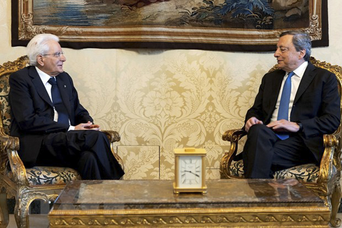 Cuộc khủng hoảng chính trị ở Italy tạo ra mối lo cho cả châu Âu