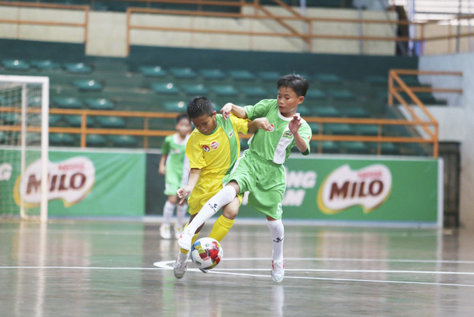 U11 players competing at National Football Tournament for Children 2022