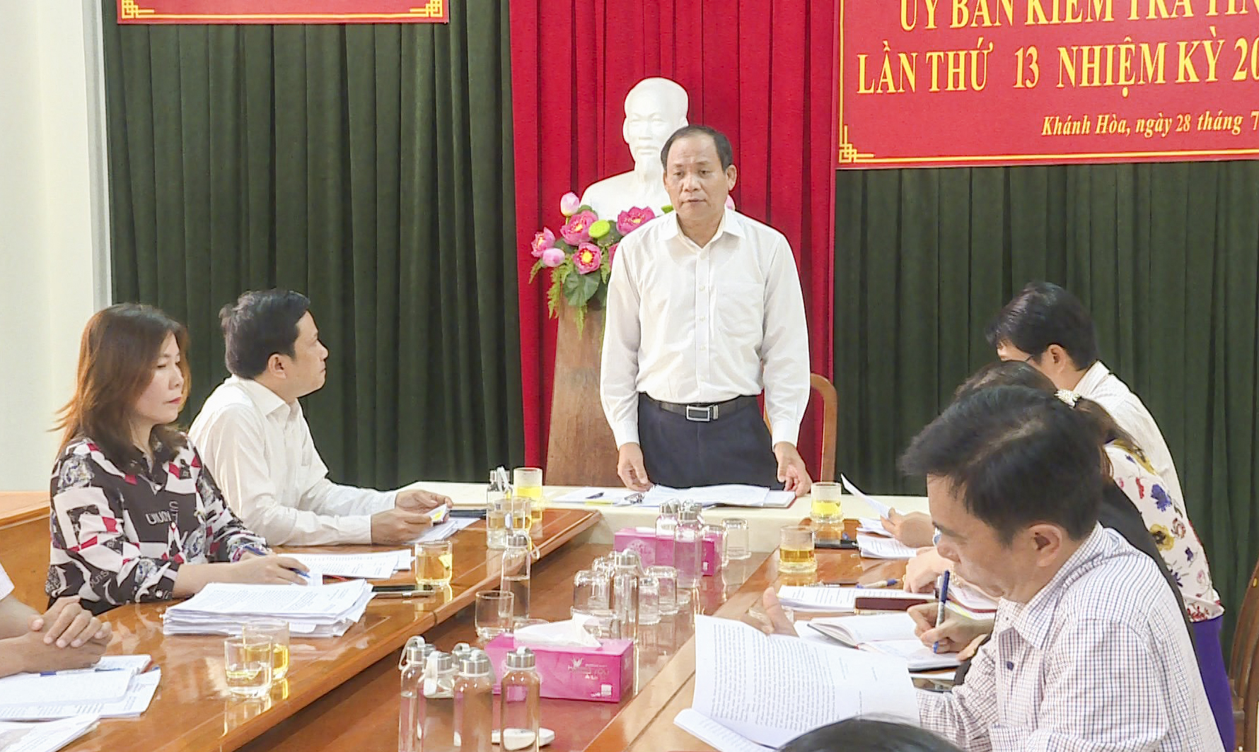 Kỷ luật cảnh cáo Đảng ủy bộ phận CDC Khánh Hòa