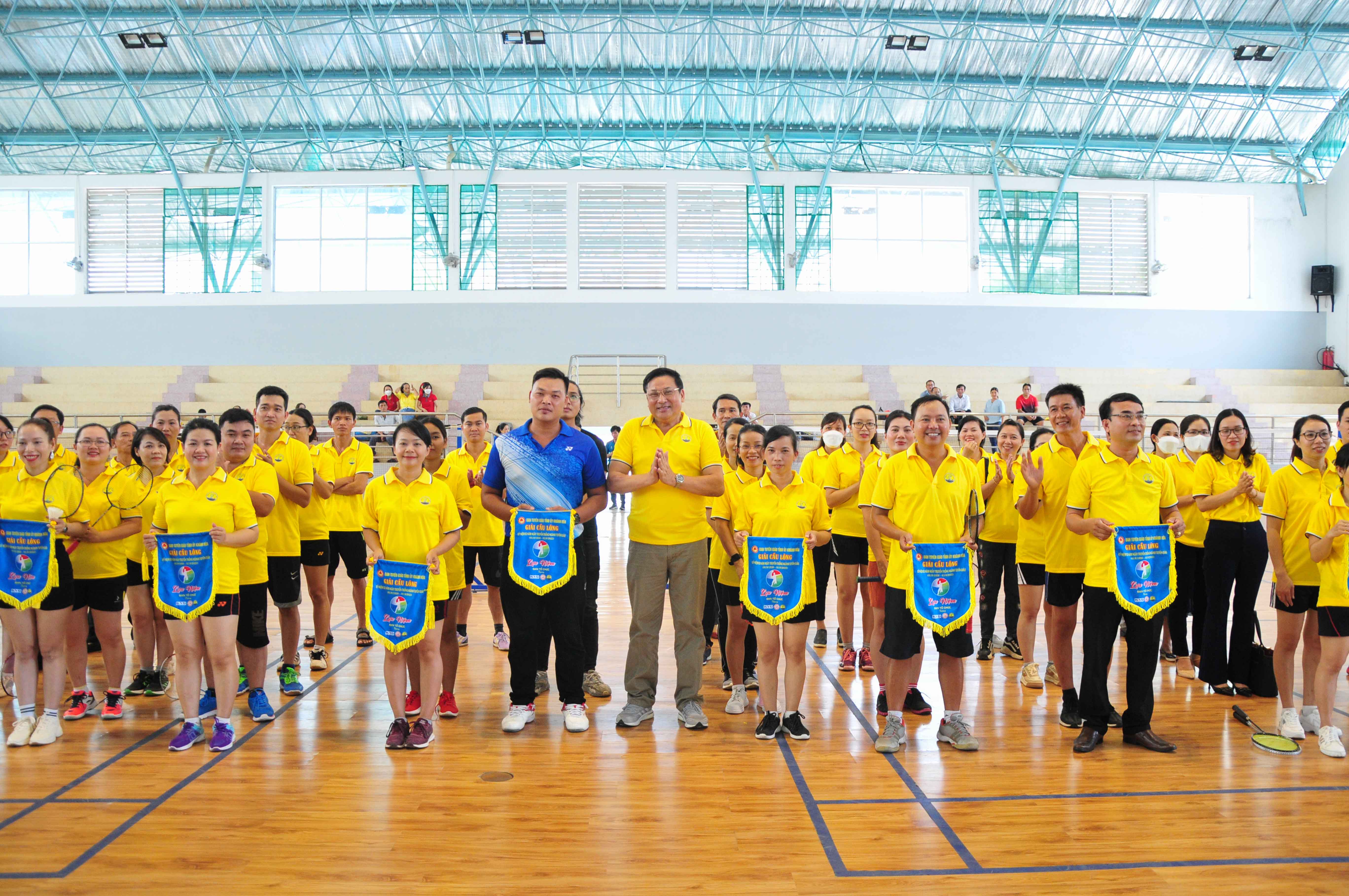 Tổ chức giải cầu lông kỷ niệm 92 năm Ngày truyền thống ngành Tuyên giáo