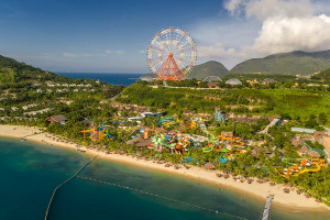 Vinwonders Nha Trang water park sets Asian record