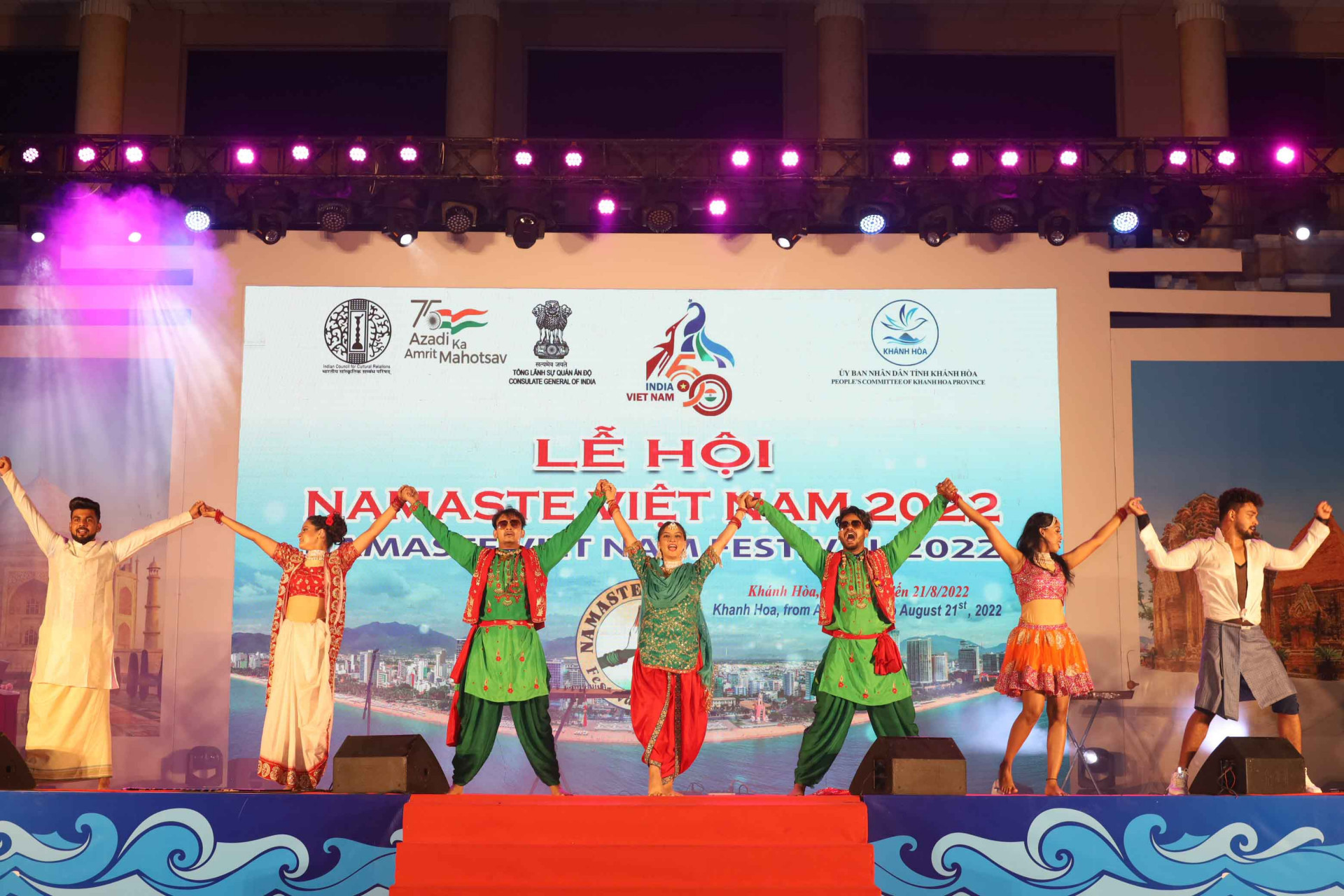 Indian artists performing Bollywood dance