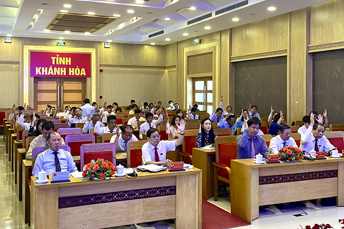 Kỳ họp chuyên đề HĐND tỉnh Khánh Hòa khóa VII