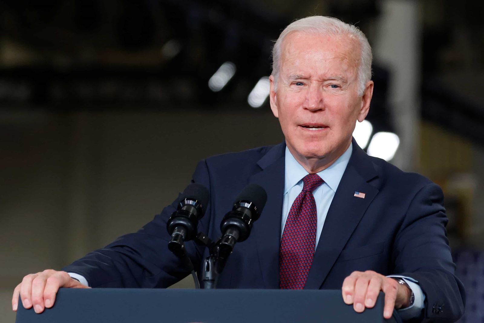 Tổng thống Joe Biden tuyên bố Mỹ cam kết hỗ trợ Ukraine bảo vệ chủ quyền đất nước. Ảnh: Reuters