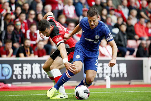 Tâm điểm West Ham - Tottenham