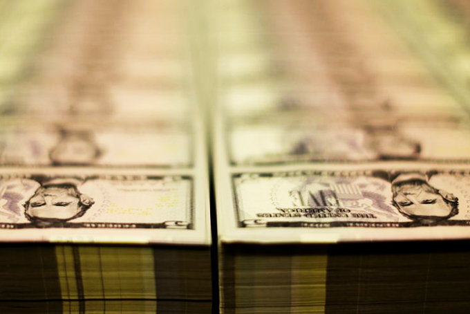 USD hôm nay giảm nhẹ sau khi tăng cao hôm thứ Hai