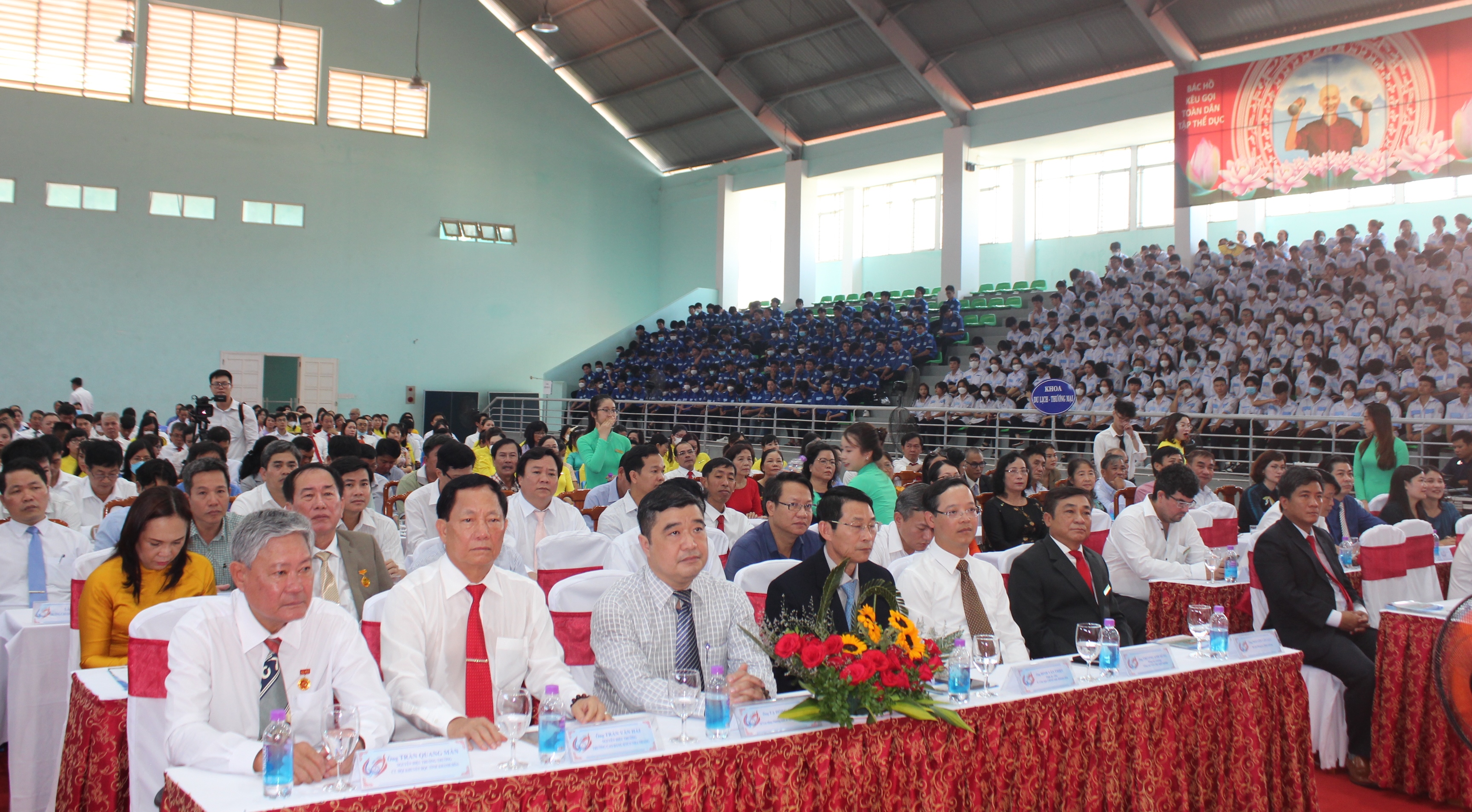 Trường Cao đẳng Kỹ thuật Công nghệ Nha Trang kỷ niệm 60 năm thành lập và khai giảng năm học mới