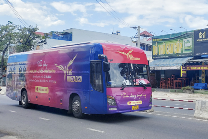 Xử phạt 14 triệu đồng doanh nghiệp vi phạm quảng cáo trên phương tiện giao thông