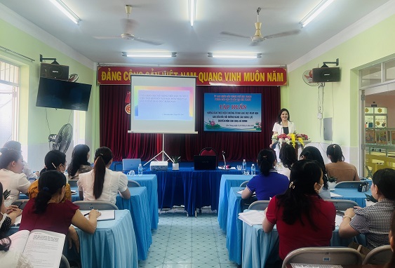 Phòng Giáo dục và Đào tạo TP. Nha Trang tập huấn bồi dưỡng nâng cao năng lực cho cán bộ, giáo viên mầm non