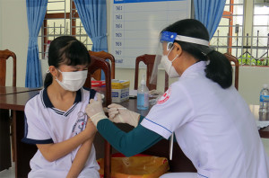 Đẩy mạnh tiêm chủng vắc xin phòng Covid-19 cho trẻ em từ 5 đến dưới 18 tuổi
