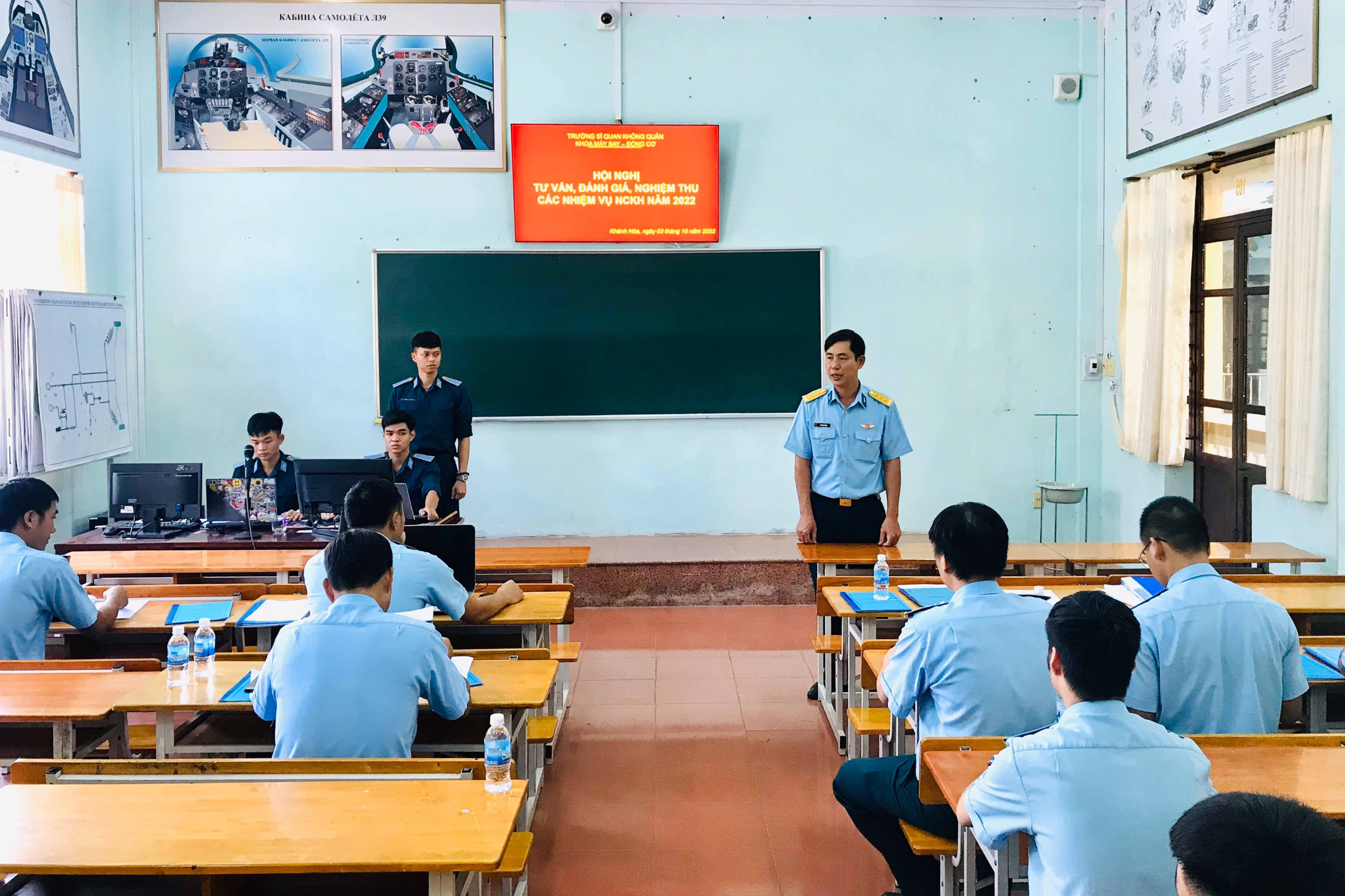 Khoa Máy bay - Động cơ Trường Sĩ quan Không quân: Tổ chức hội nghị tư vấn, đánh giá và nghiệm thu các nhiệm vụ nghiên cứu khoa học