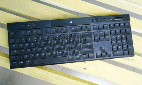 Bàn phím cơ không dây mỏng nhất thế giới