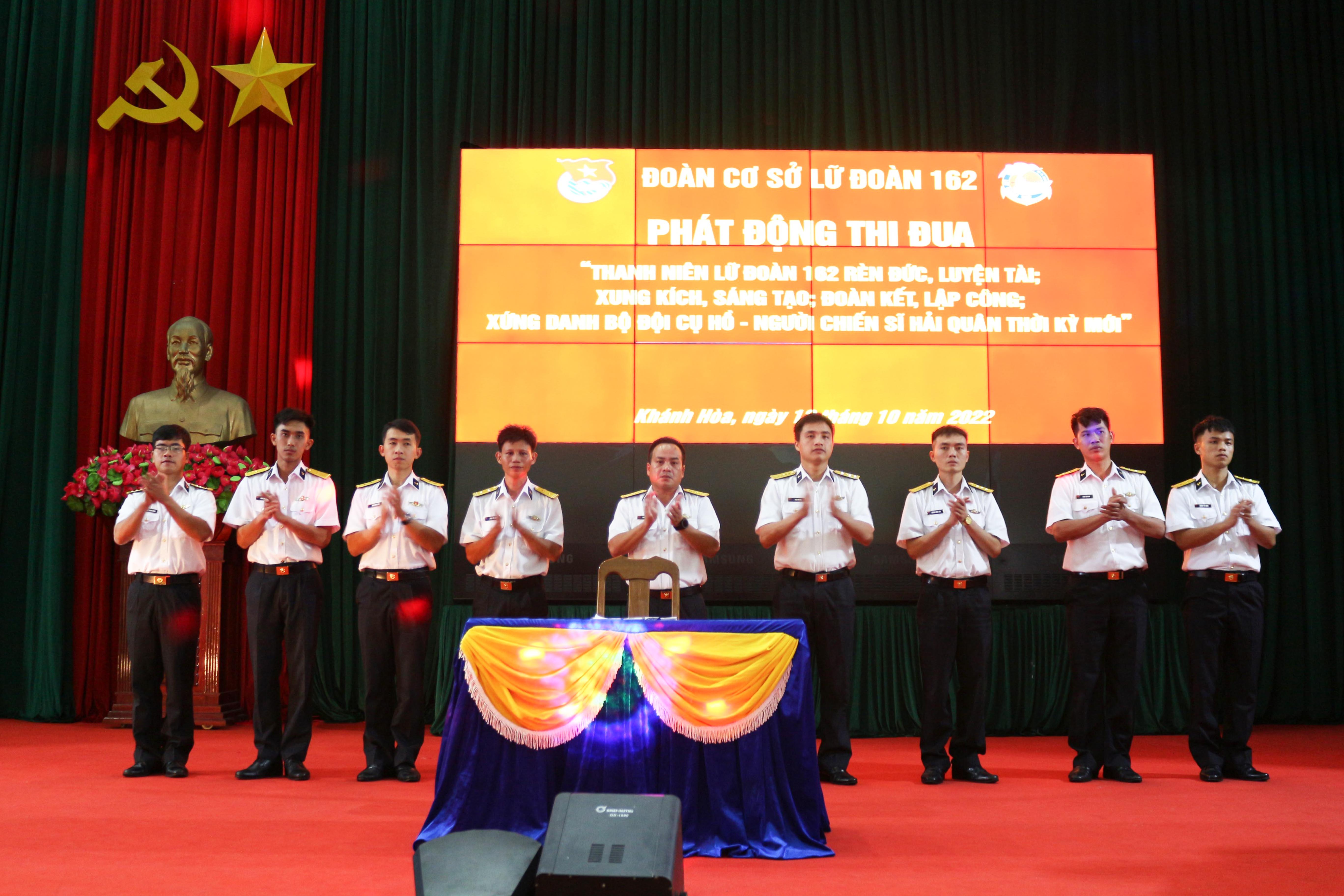 Tổ chức toạ đàm &quot;Tuổi trẻ Lữ đoàn 162 - Vinh dự và trách nhiệm&quot;