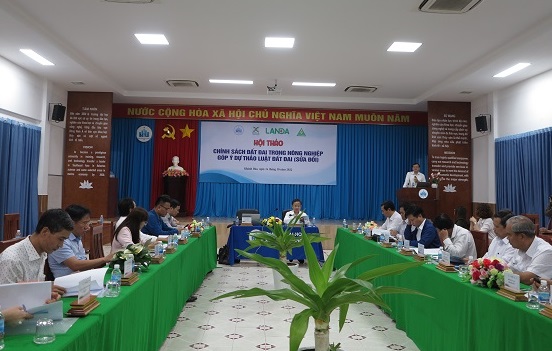 Tổ chức Hội thảo &quot;Chính sách đất đai trong nông nghiệp – Góp ý Dự thảo Luật Đất đai (sửa đổi)&quot;